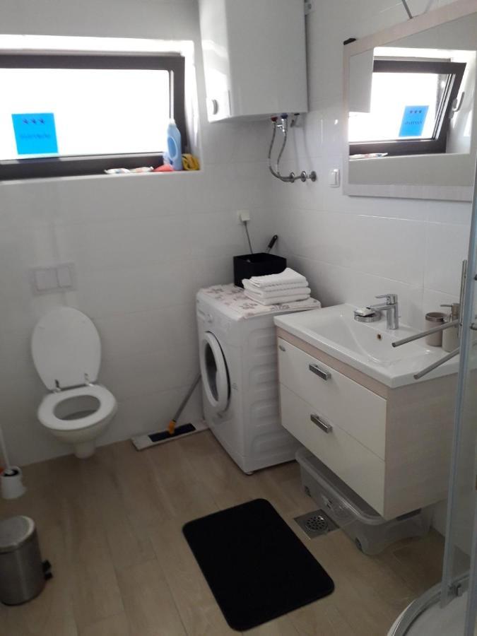 Apartment White Vantacici Esterno foto